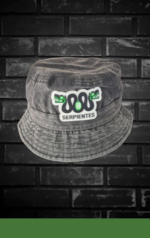 Bucket  Negro Deslavado Serpientes