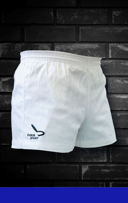 Short Tradicional