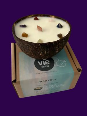 Vie  COCONUT Chakra Meditation Candle