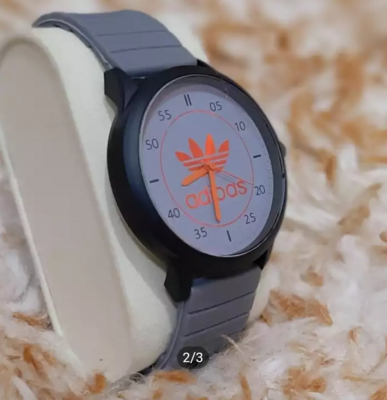 Water Resistant Rubber Belt Stylish Watch