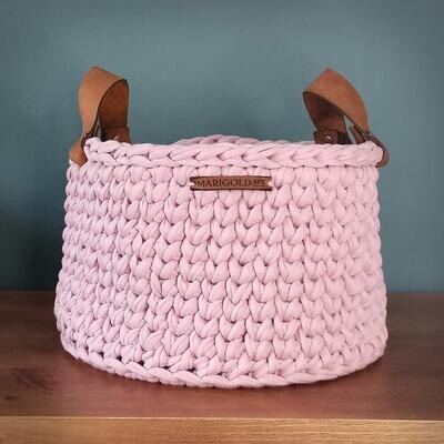 Crochet Baskets - Pink - Medium