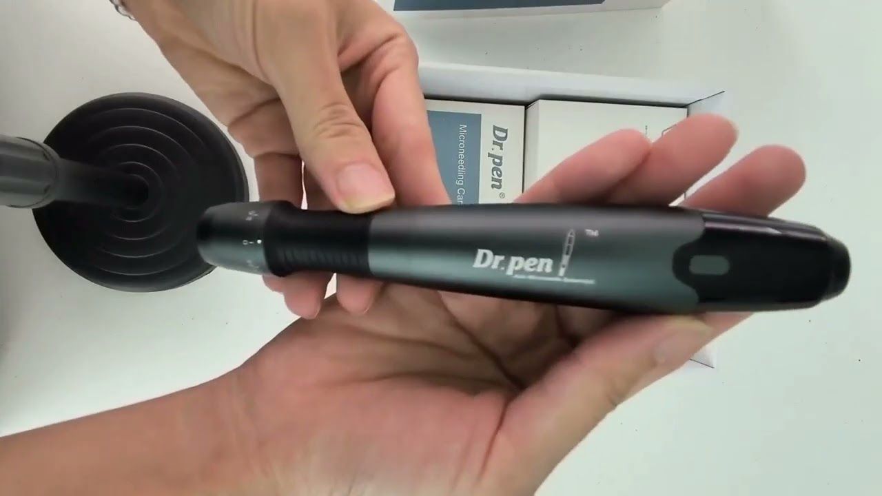 De Nieuwe DR.PEN A20 Professionele Draadloze Dermapen Microneedling (FDA 510K goedgekeurd in combinatie met 14nld cartridge) incl. 30x 14nld De Nieuwe DR.PEN A20 Professionele Draadloze Dermapen Microneedling (FDA 510K goedgekeurd in combinatie met 14nld cartridge) incl. 30x 14nld