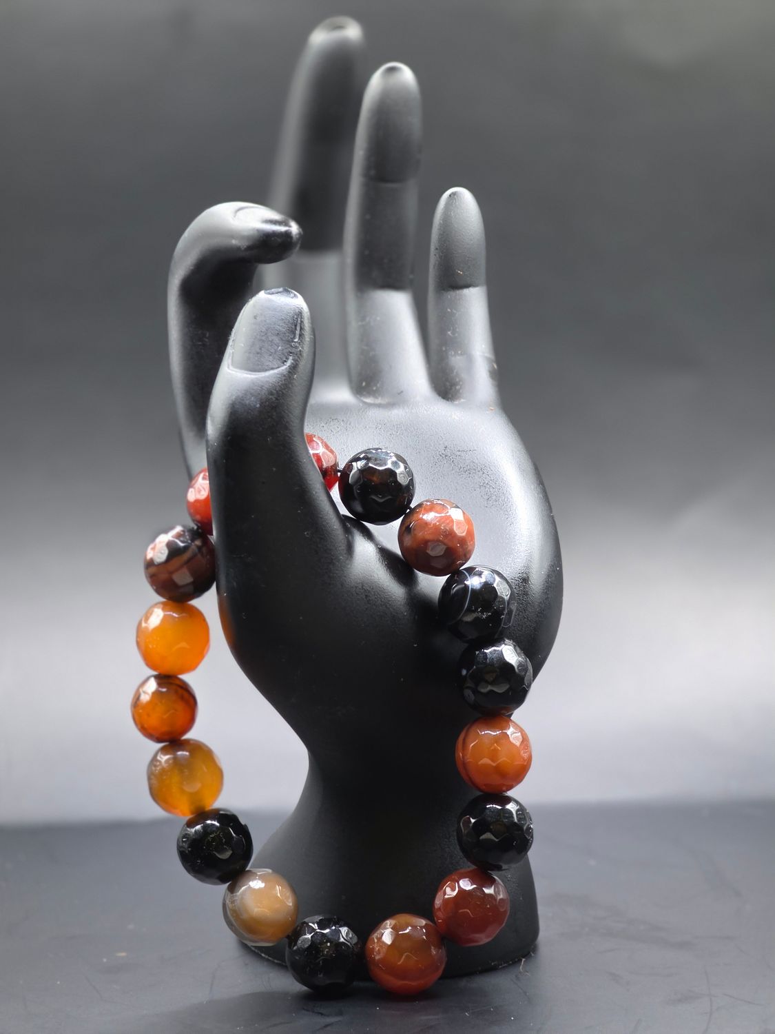 Beautiful Men&#39;s Agate Bracelet