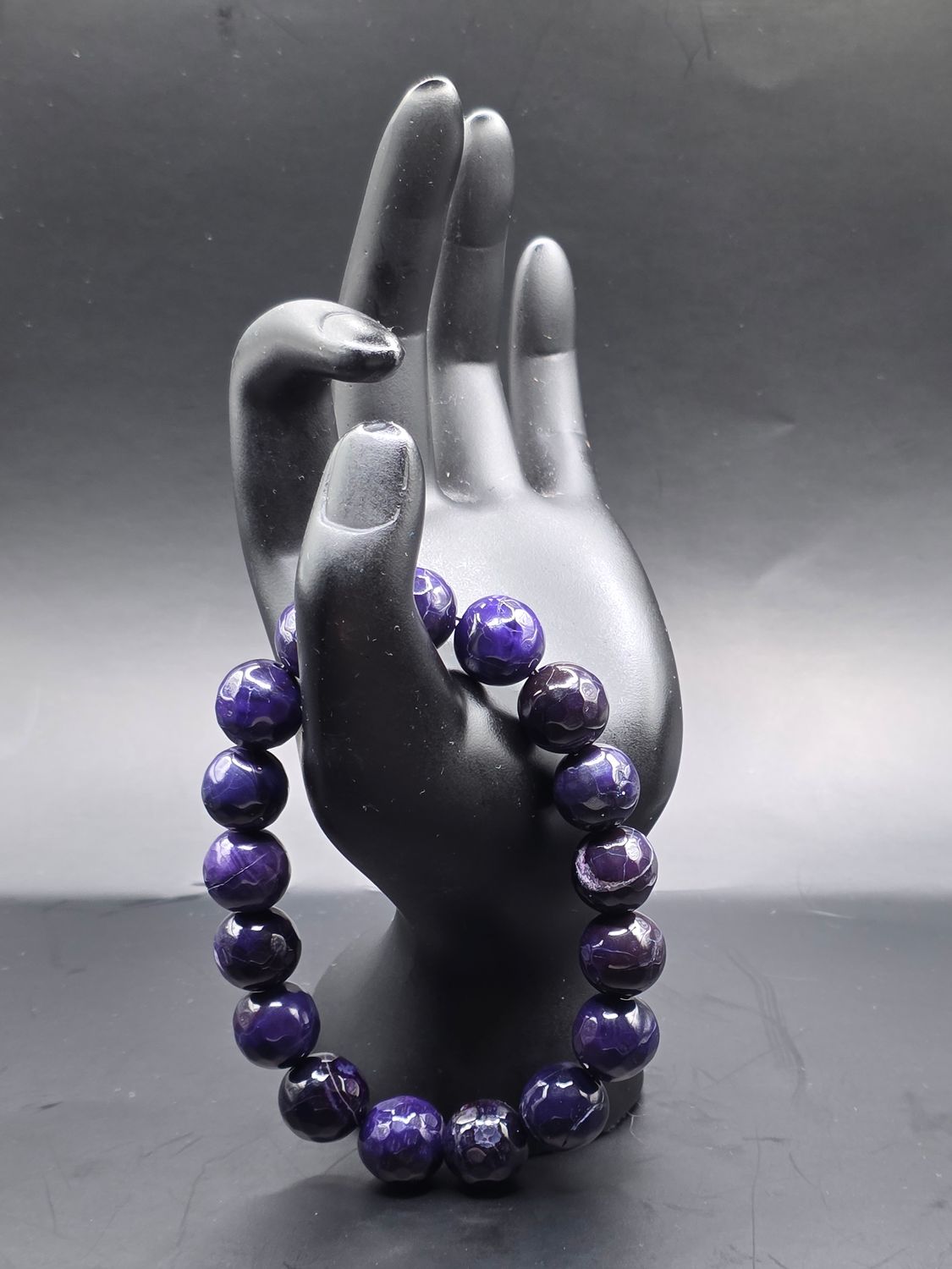 Beautiful Men&#39;s Purple Jasper Bracelet