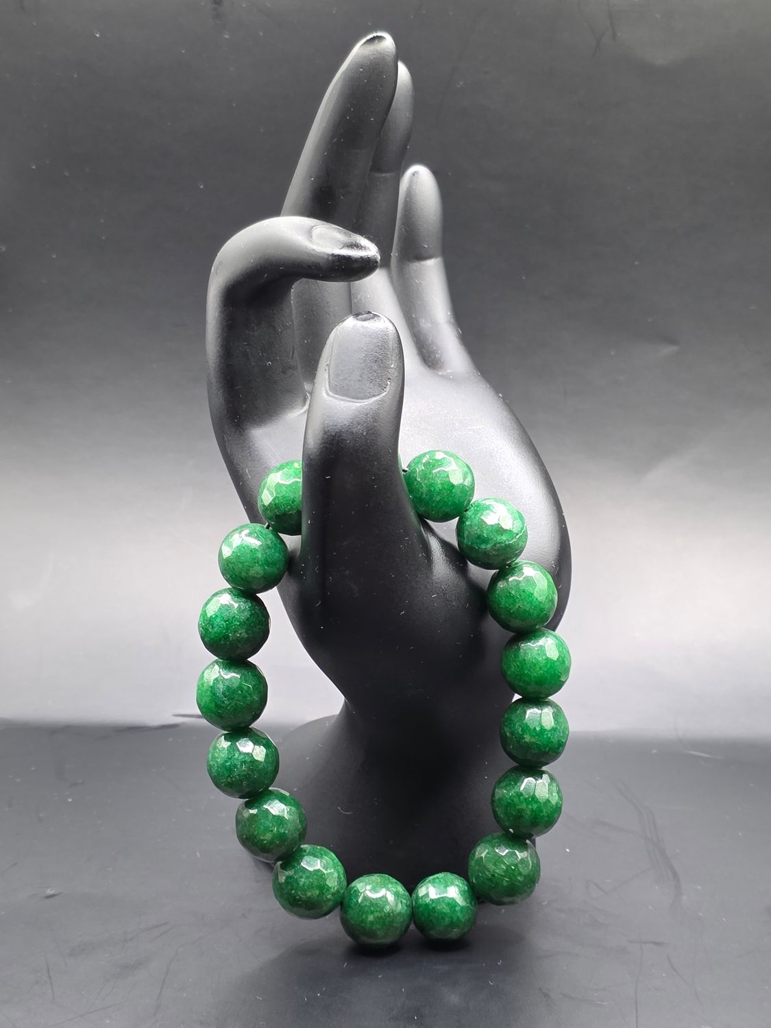 Beautiful Men&#39;s Green Jasper Bracelet