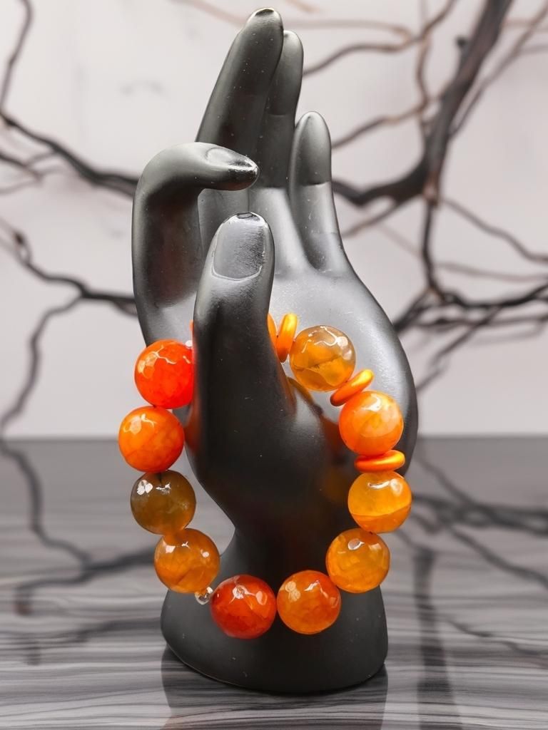 Beautiful Woman&#39;s Orange Agate with orange spacers