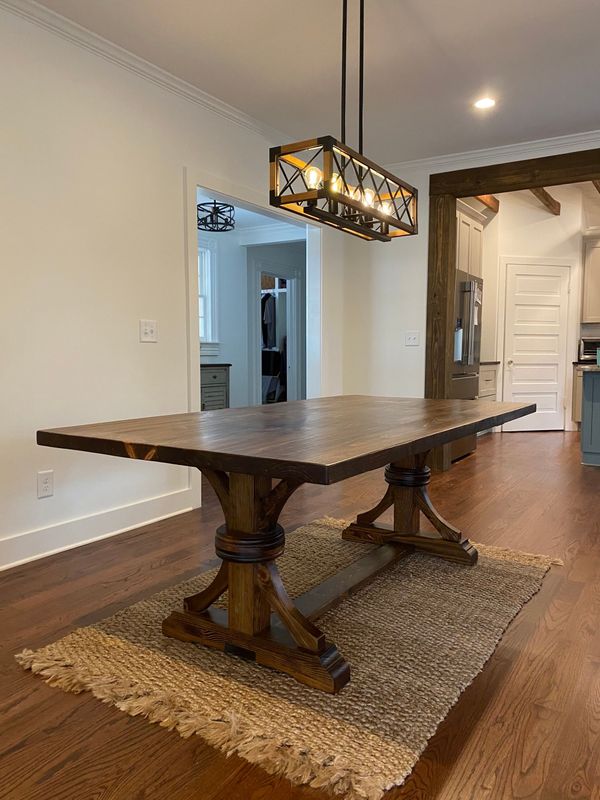 Round Hourglass Round Hourglass