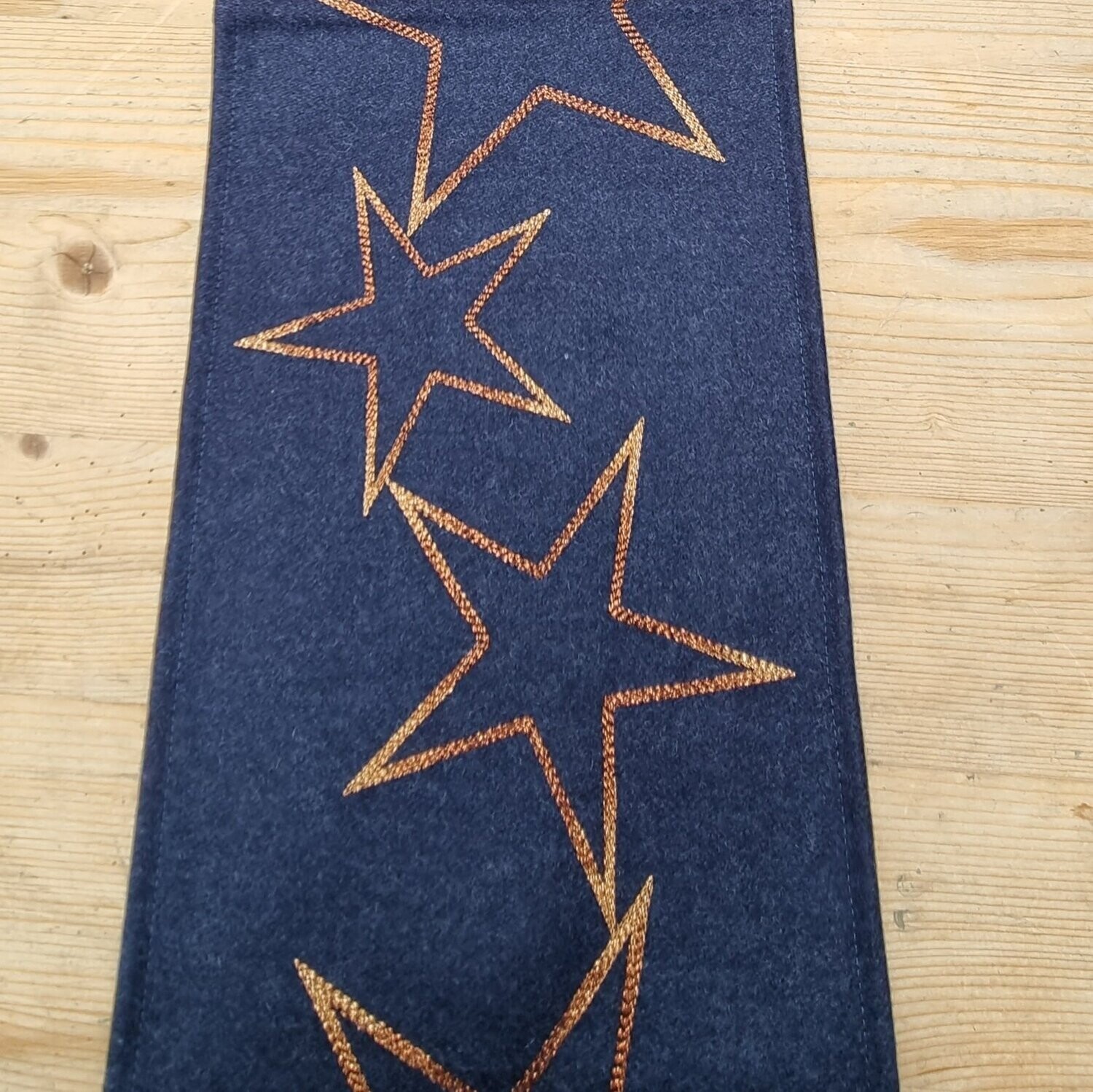 Sander exklusives Tischband Starlet  dunkelblau mit  hochwertiger Stickerei - Wolle