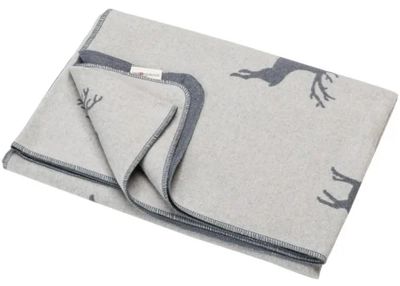 David Fussenegger Silvretta Flanelldecke Hirsche grau