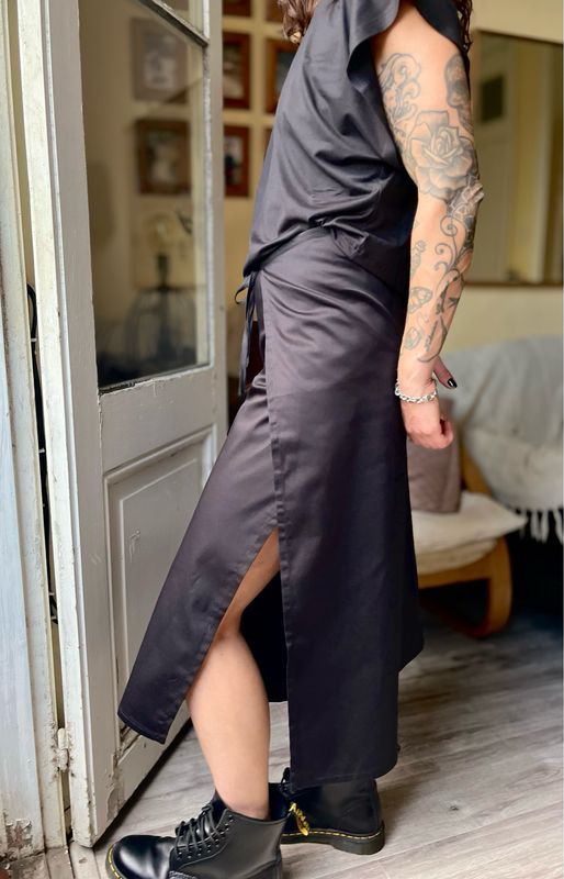 Pareo Deep Black