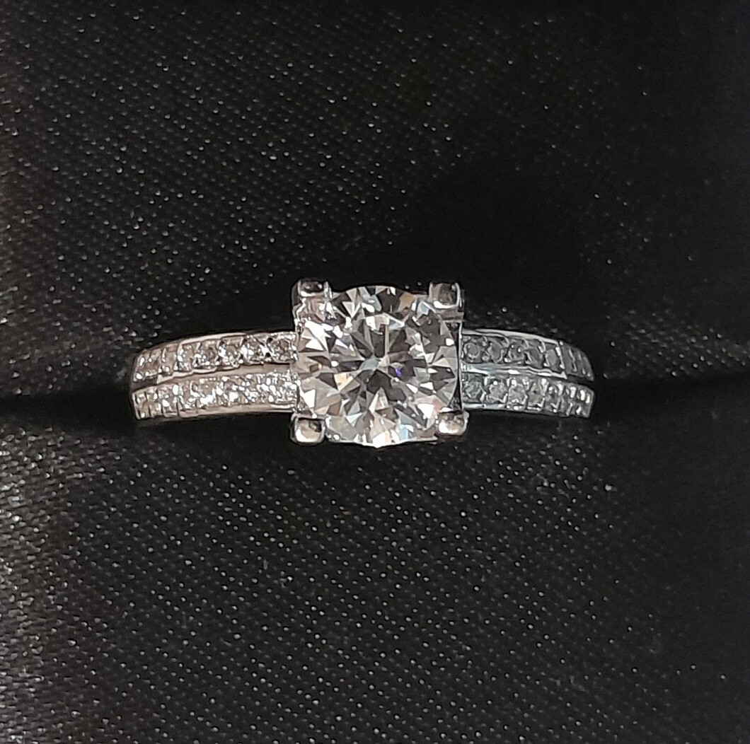 &quot;The Milan 1 CT&quot; Moissanite Engagement Rings Sparkling Brilliance