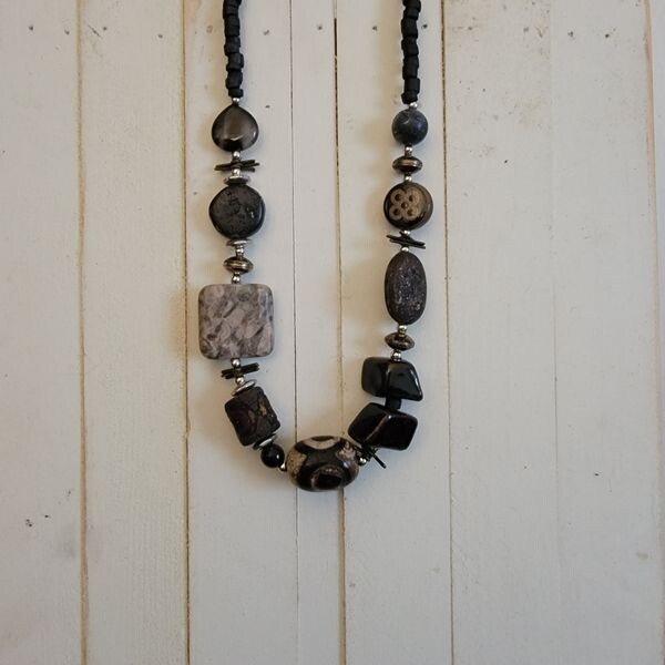 Onyx Stone/Beaded Necklace