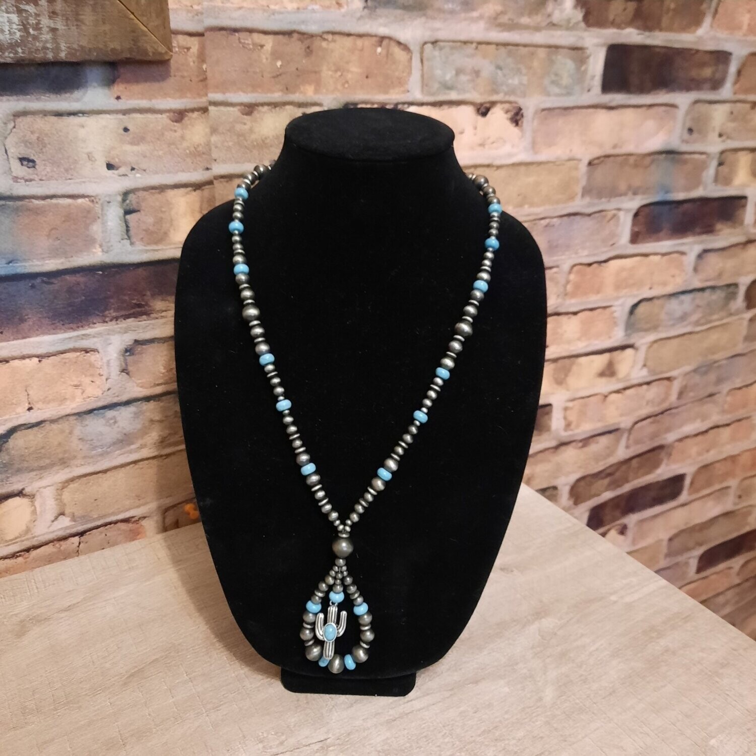 Turquoise Cactus Loop