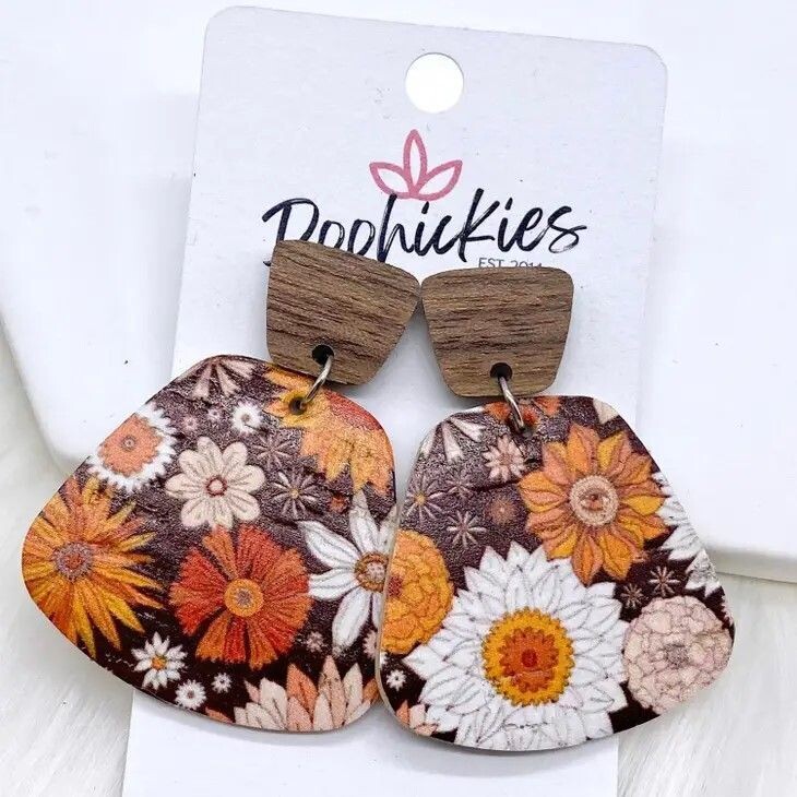 Walnut Boho Flowers