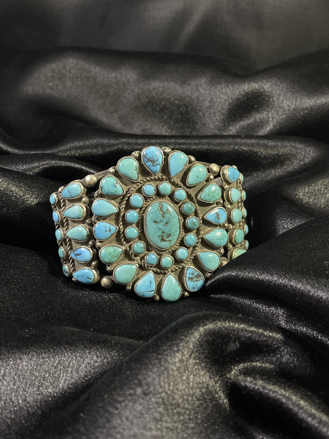 Navajo Cluster Natural Turquoise Bracelet