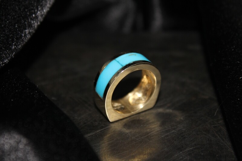14K Yellow Gold and Turquoise Ring (SO)