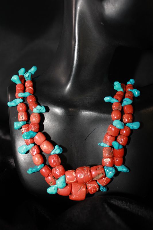 Natural Coral and Turquoise Beaded Necklace