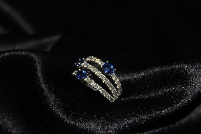 14K White, Sapphire and Diamond 3 Split Ring