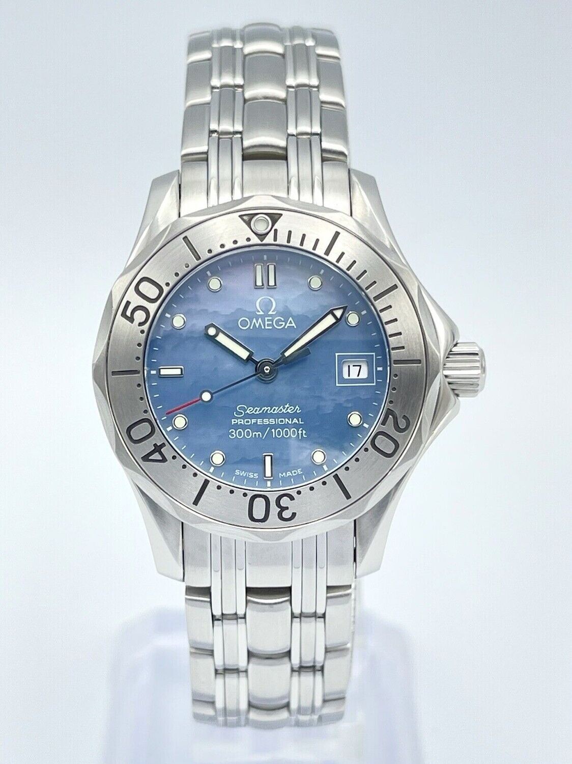 Omega Seamaster Professional 300m 2085.71 MOP Blue Dial 28mm Ladies Box Quartz