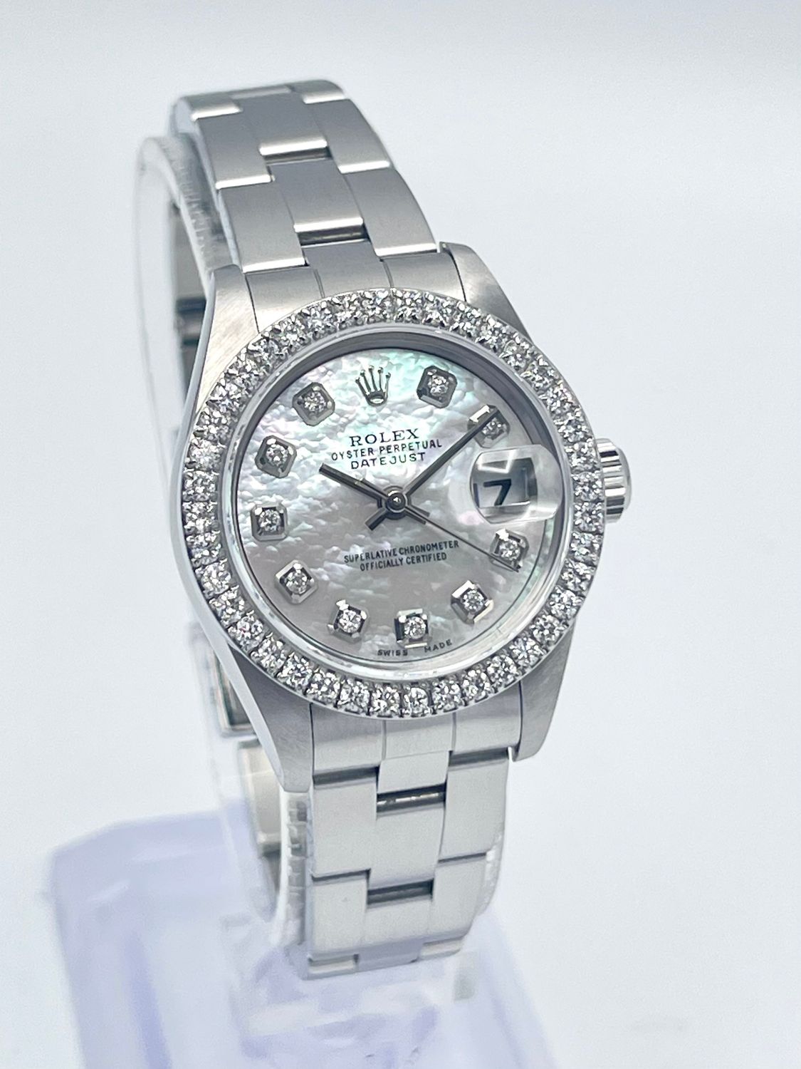Rolex Datejust Ladies 26mm 69240 MOP Diamond Dial Diamond Bezel Oyster