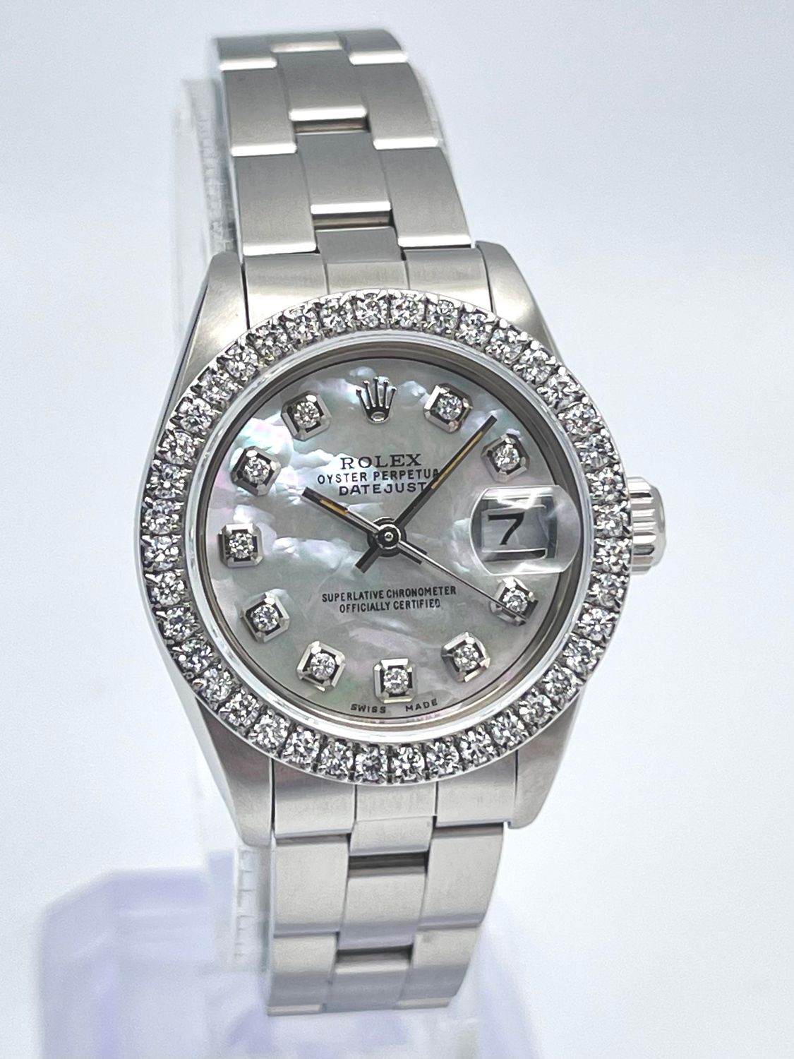 Rolex Datejust Ladies 26mm 69240 MOP Diamond Dial Diamond Bezel Oyster