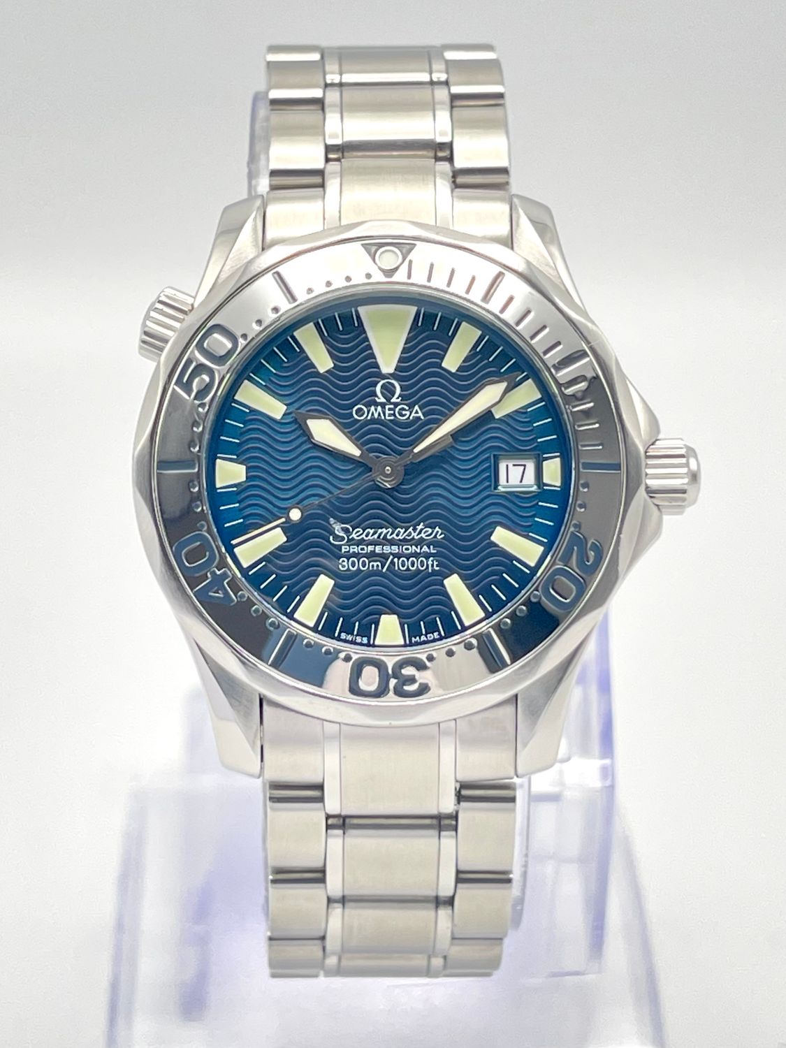 Omega Seamaster Professional 300m 2263.80 Wave Blue Dial 36mm Mid-Size Quartz