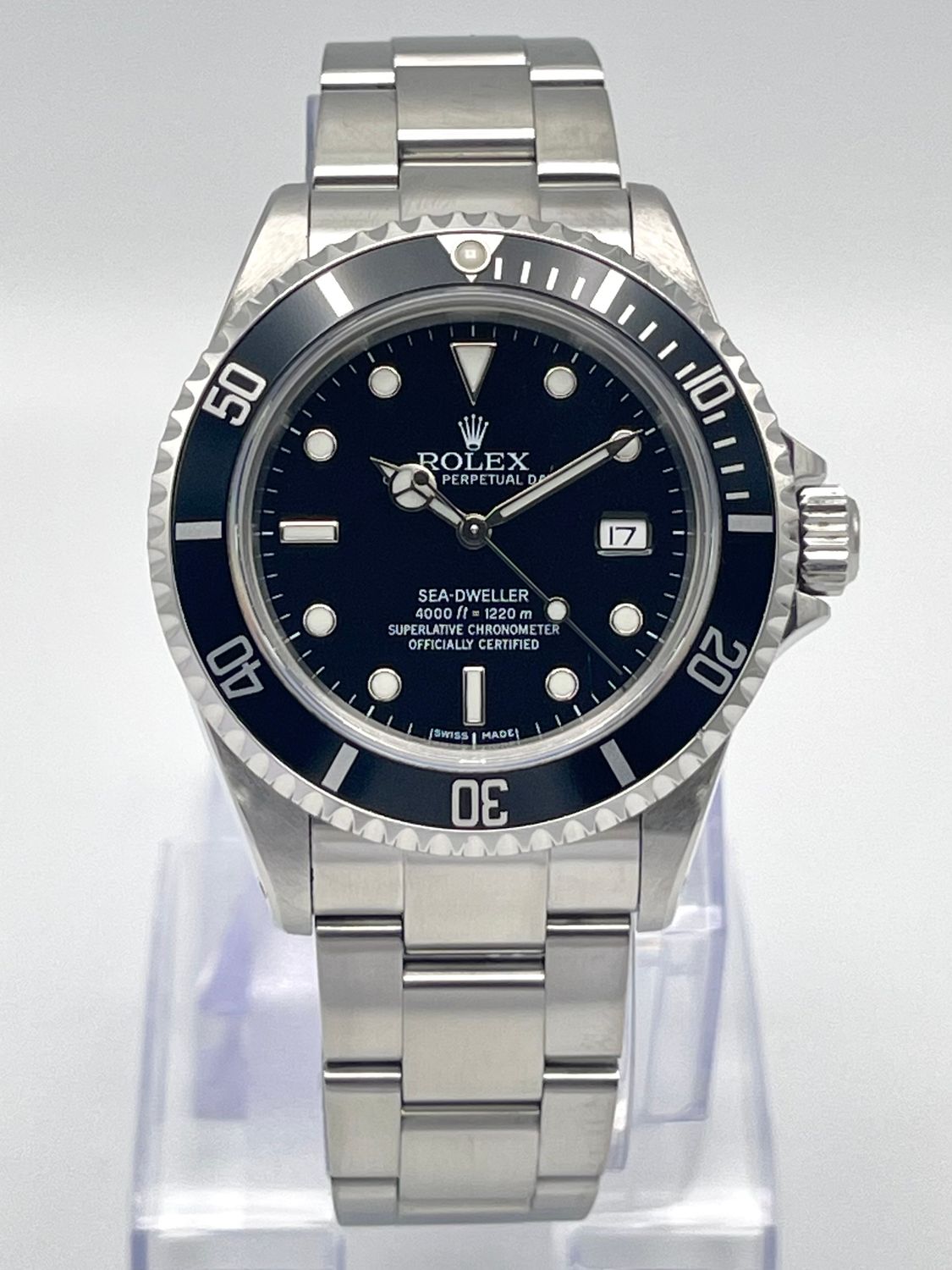 Rolex Sea-Dweller 16600 40mm Black Dial Black Aluminium Insert Bezel Box