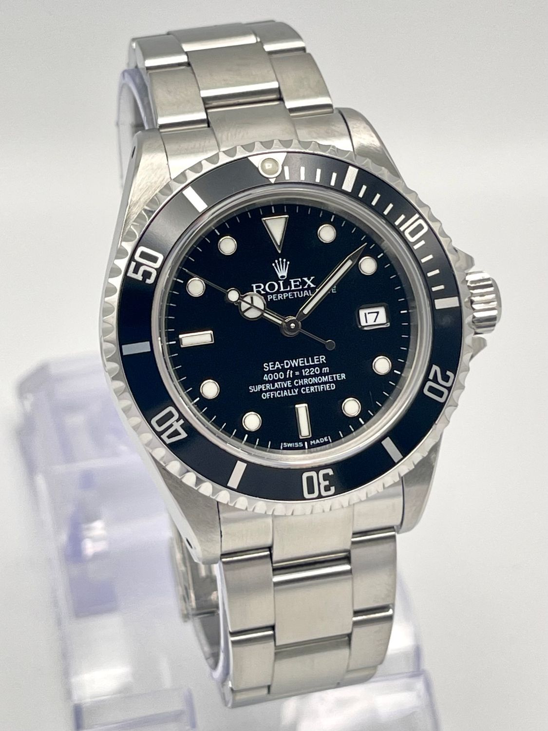 Rolex Sea-Dweller 16600 40mm Black Dial Black Aluminium Insert Bezel Box