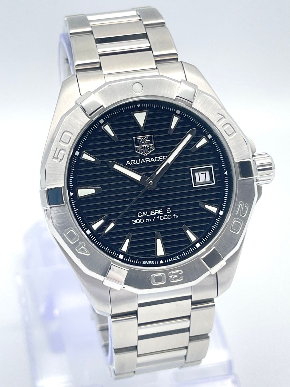 Tag Heuer Aquaracer WAY2110 41mm Black Dial Automatic 2016 Steel Papers