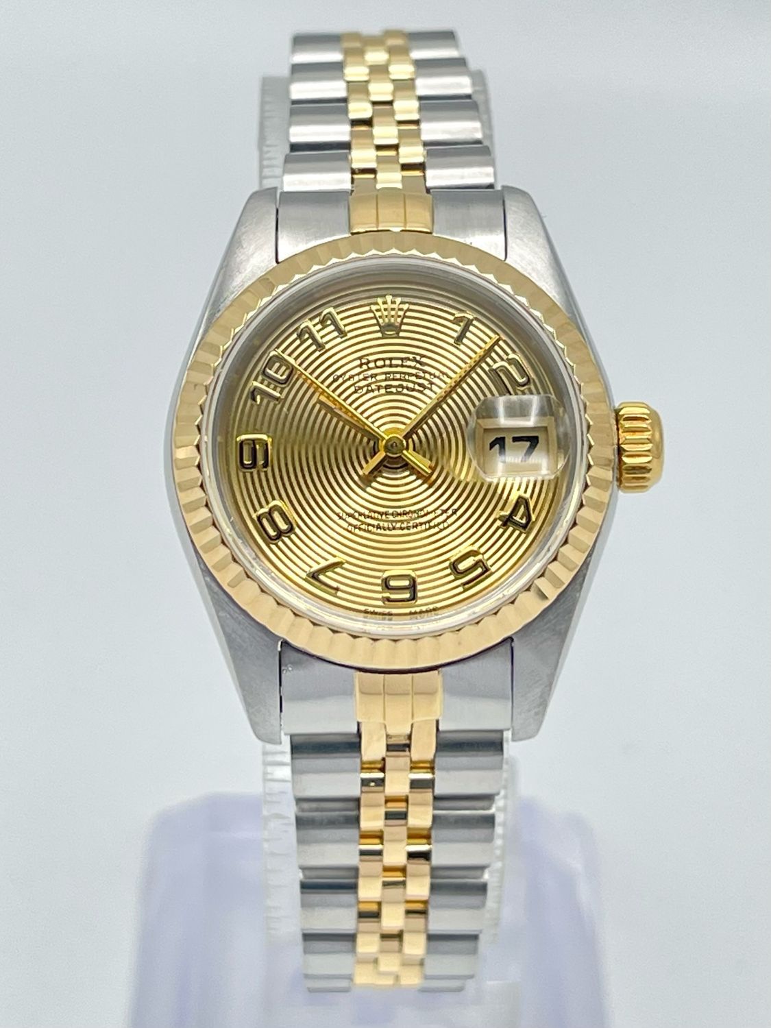 Rolex Datejust 26mm 69173 Champagne Concentric Dial Fluted Bezel Two Tone Box