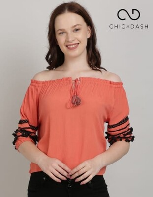 Women&#39;s top