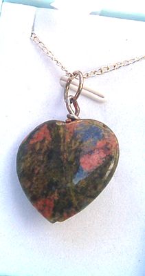 Unakite Crystal Heart Boxed Gift On Chain -PMS/PMT  - UK SELLER