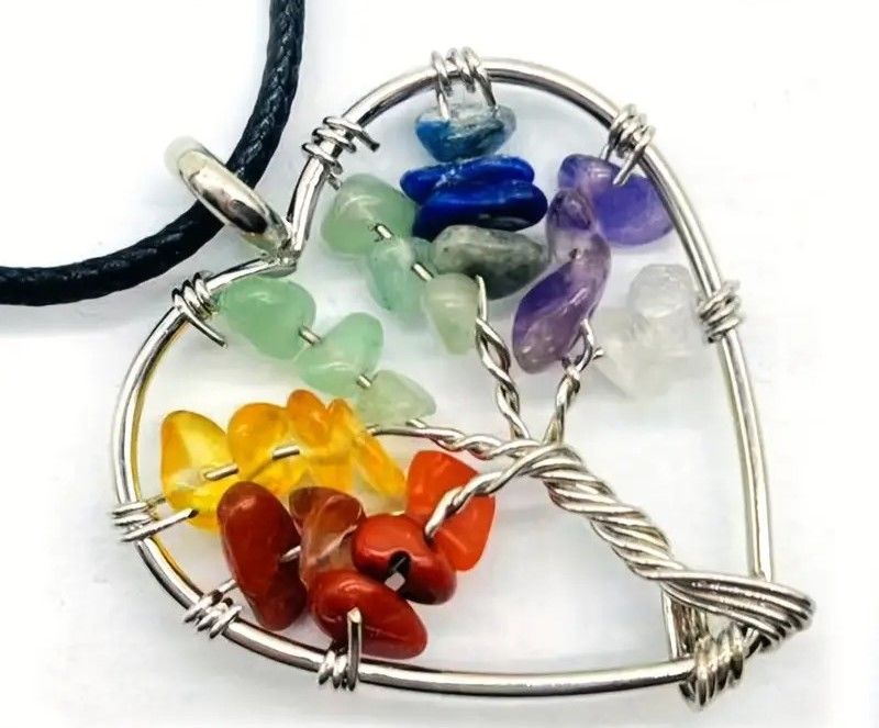 Heart Shaped Tree of Life 7 Chakra Crystal Pendant Box an Gift Pouch  Measures 12mm