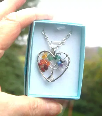 Heart Shaped Tree of Life 7 Chakra Crystal Pendant Box an Gift Pouch  Measures 12mm