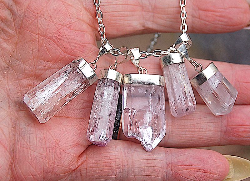 One Kunzite Crystal Pendant Box &amp; Chain - Relationships Higher Self Meditation
