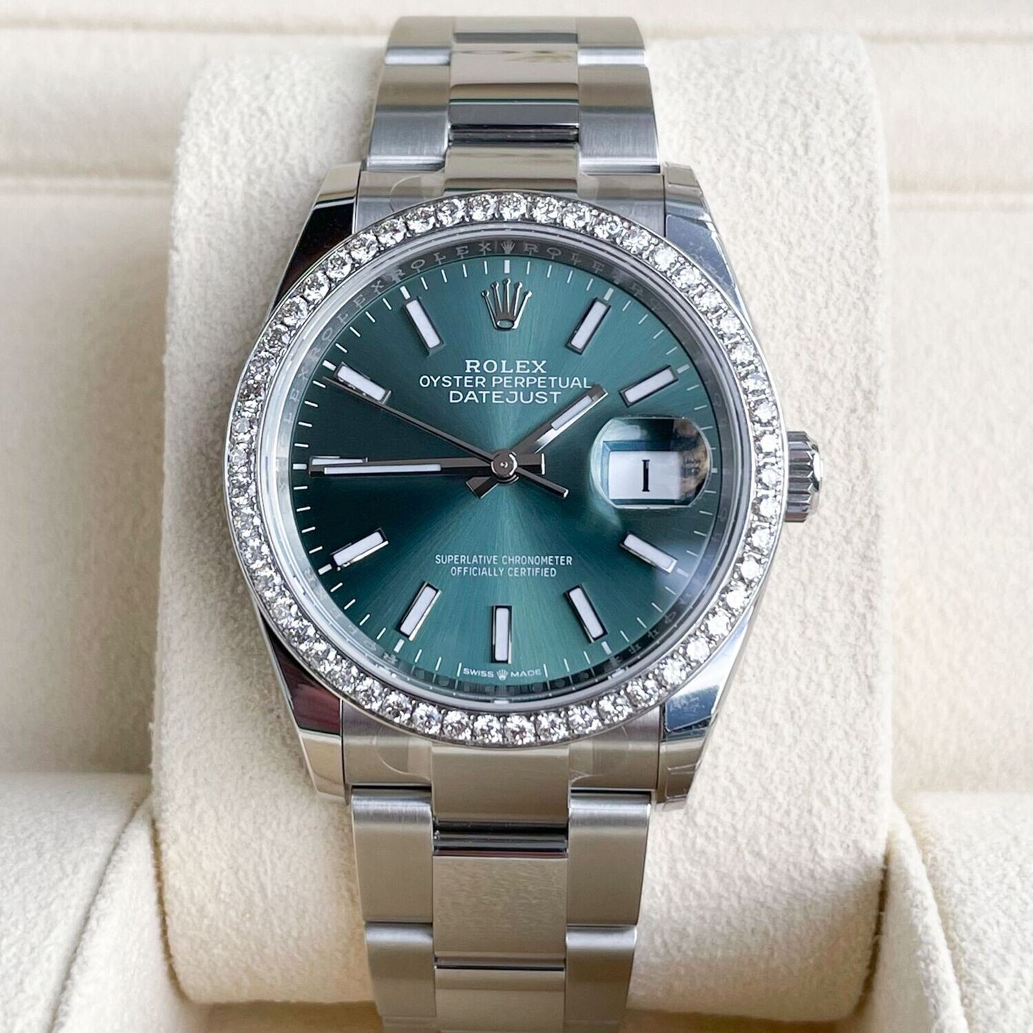 Rolex Datejust 36mm Full Set 2023 UNWORN Diamanten 126200 Mint Green Diamond Bezel