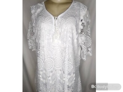 White knit top with lace