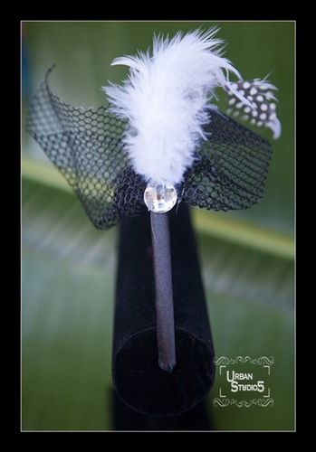 Vintage Veil Feather Headband White