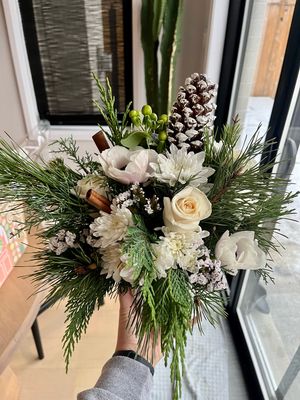 Winter Wonderland Flower Arrangement