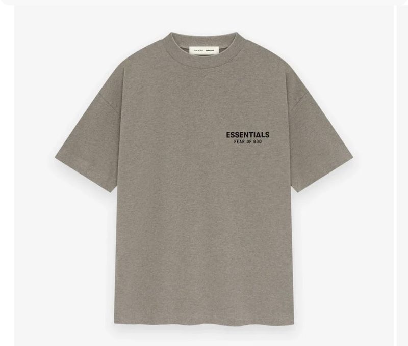 Shirt Essentials zand