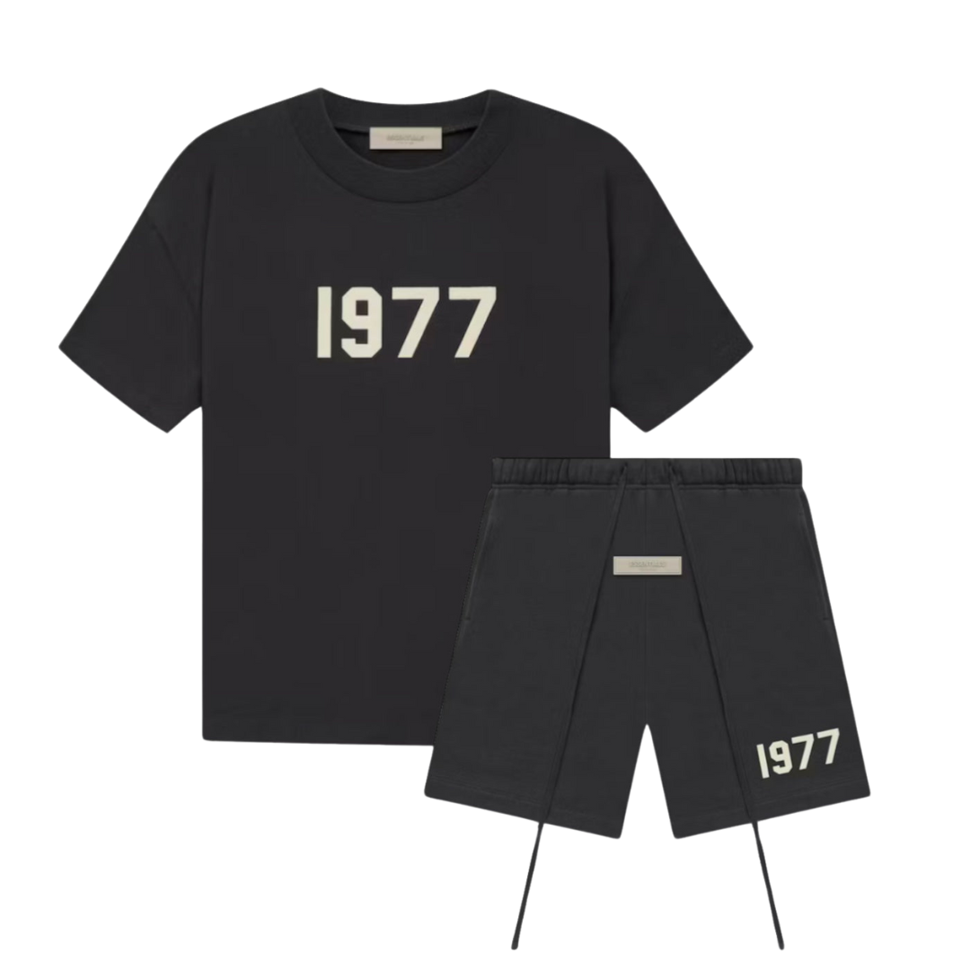 Essentials Korte broek 1977 antraciet