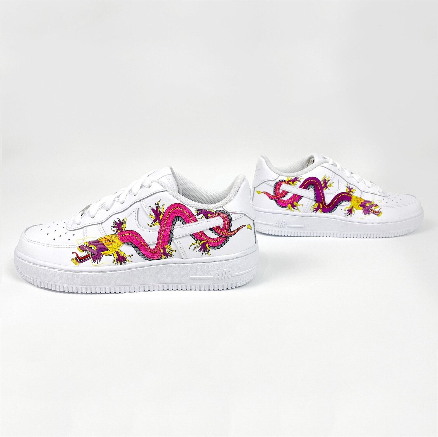 Thermochromic Colour Changing Dragon- Purple to pink