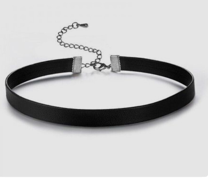Choker gamuza