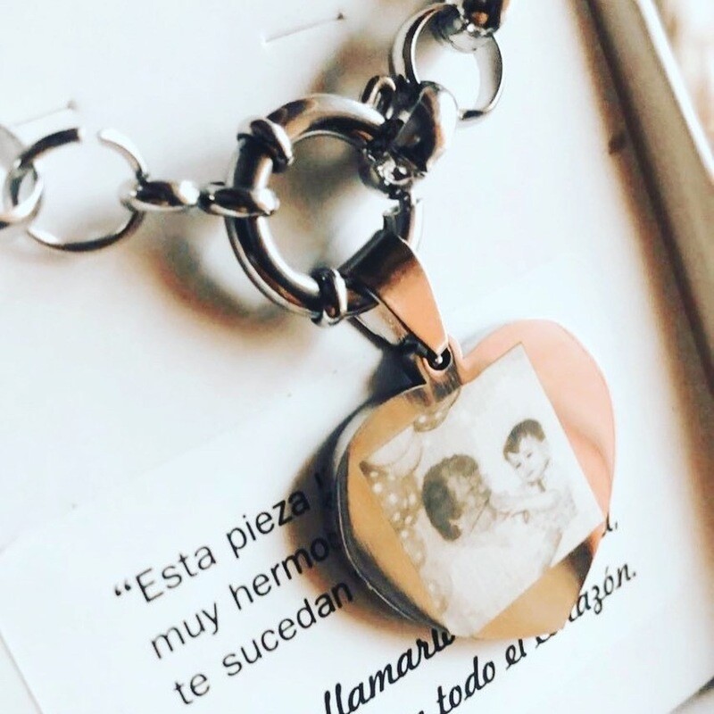 Pulsera rolo con dije e imagen