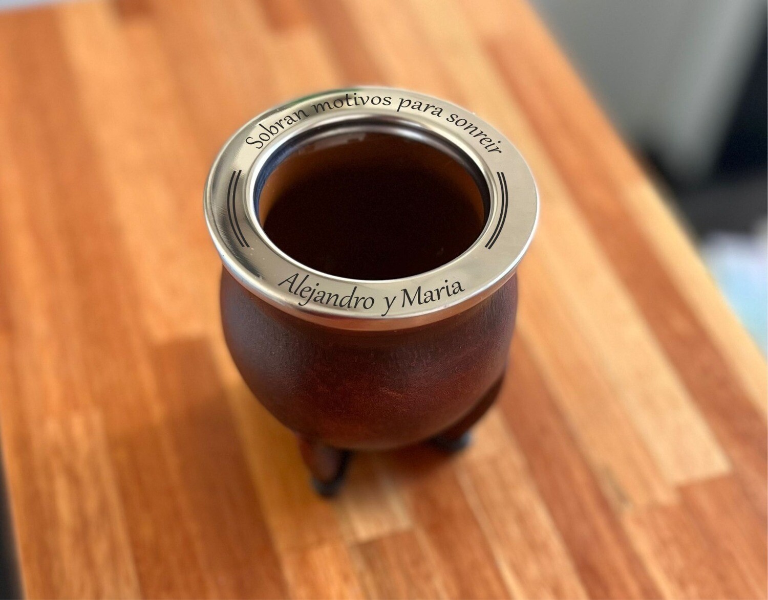 Mate grabado en cerámica