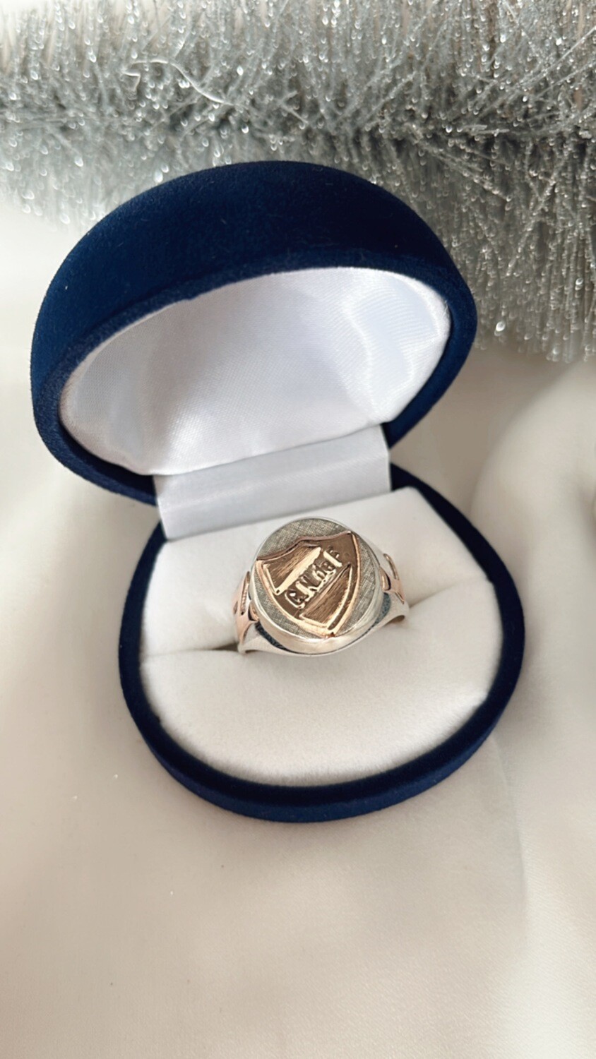 Anillo de mesa escudo Plata 925 y oro 9k