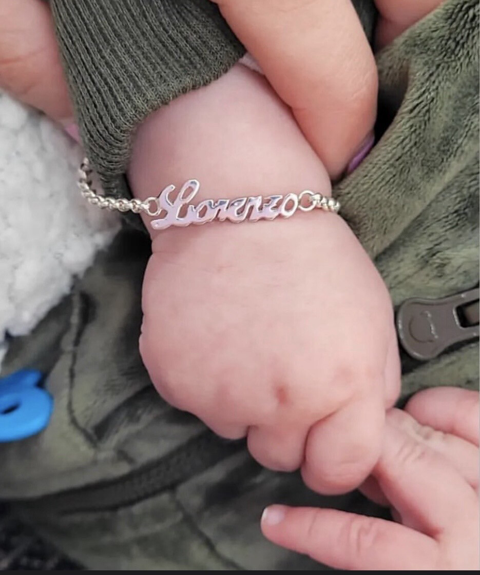 Pulsera rolo nombre cursiva