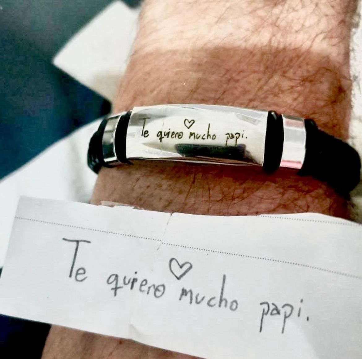 Pulsera de cuerina personalizada
