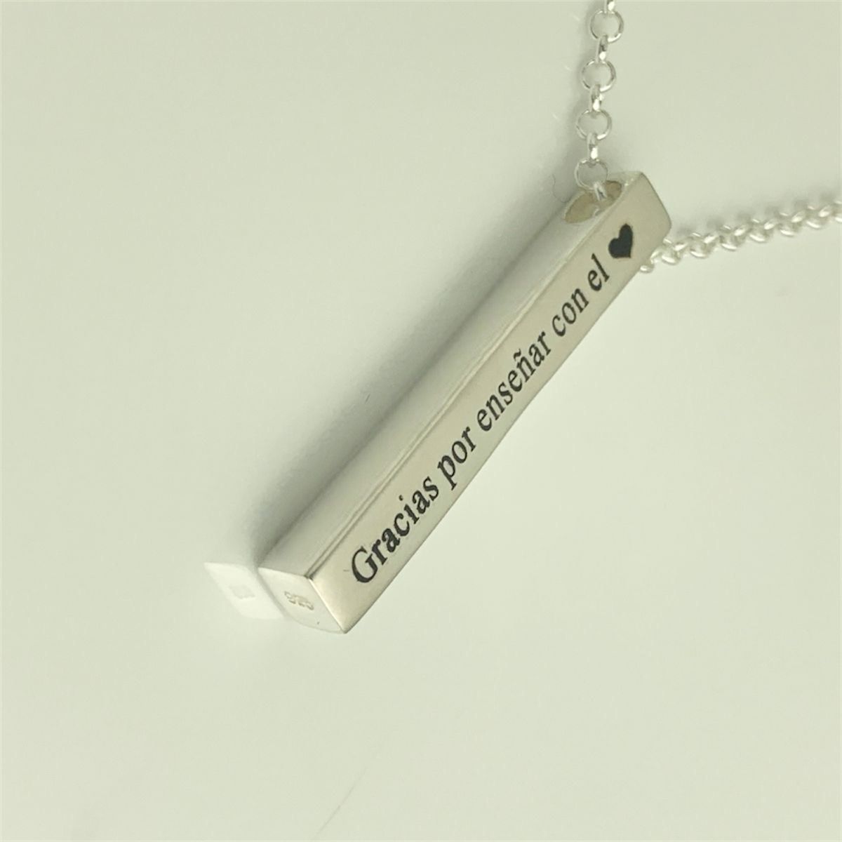 Collar barra