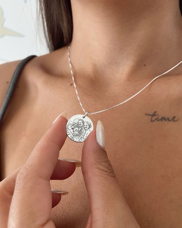 Collar con dije símil dibujo plata 925